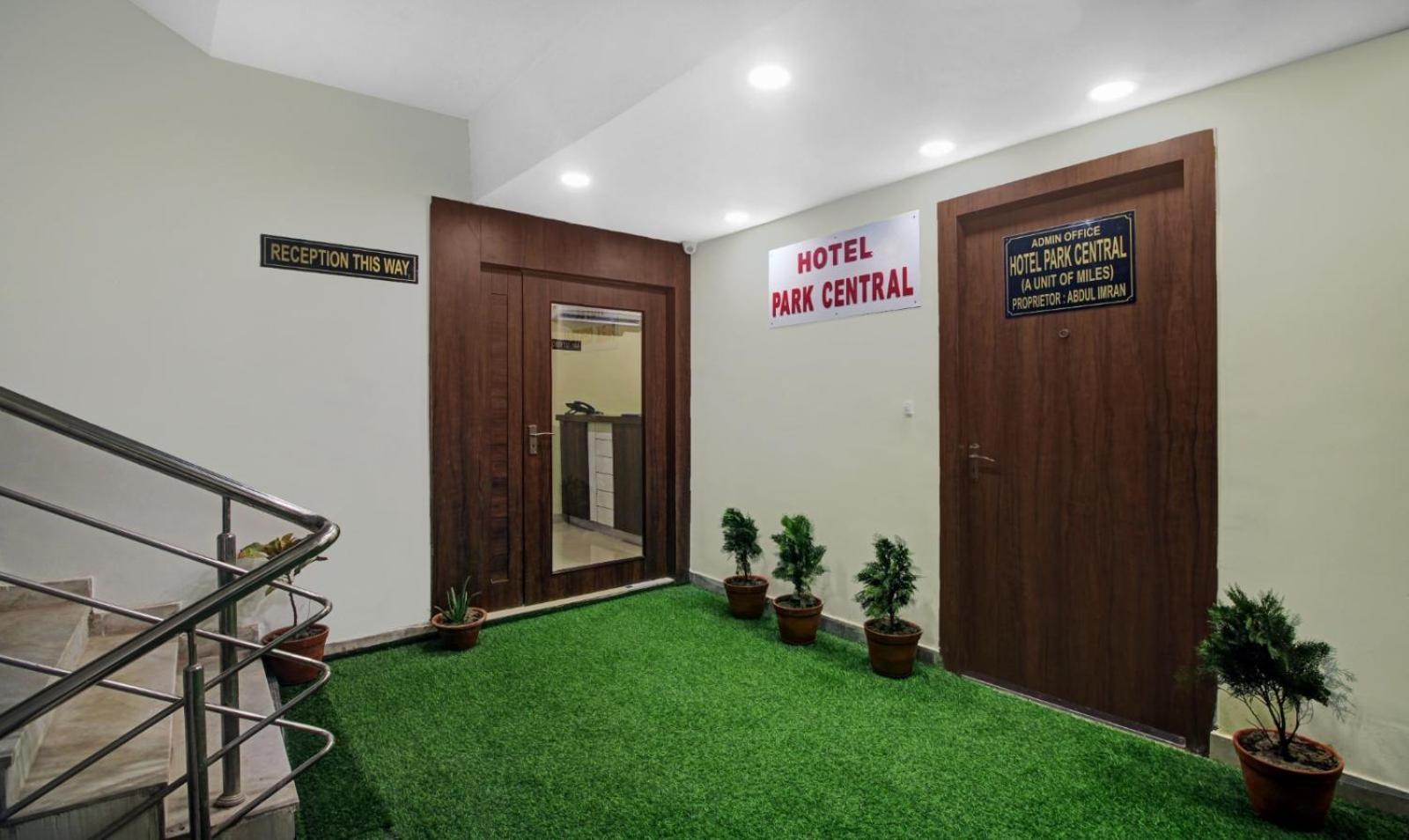 Hotel Park Central Calcutta Exterior foto